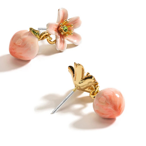 Boucles d’oreilles puces Fleur de Pêcher – Élégance féminine