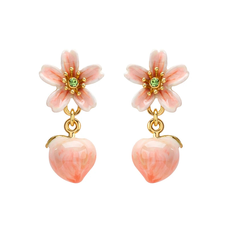 Boucles d’oreilles puces Fleur de Pêcher – Élégance féminine