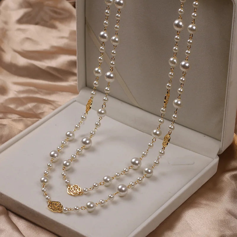 Collier Vintage Camellia Perles