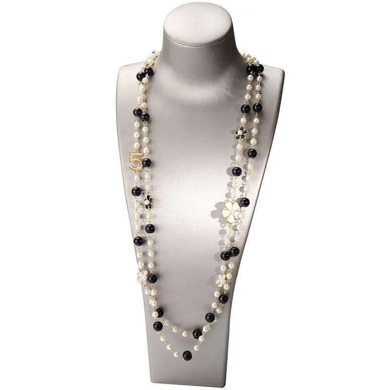 Collier Vintage Camellia Perles