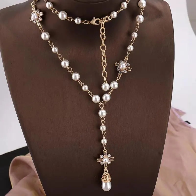 Collier Vintage Camellia Perles
